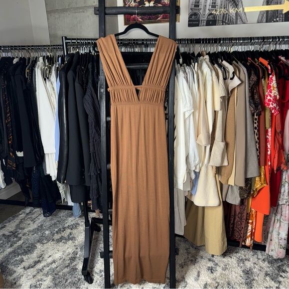 Ronny Kobo Charlie Dress Driftwood Brown Ruched Cutout Jersey Maxi - Picture 4 of 12